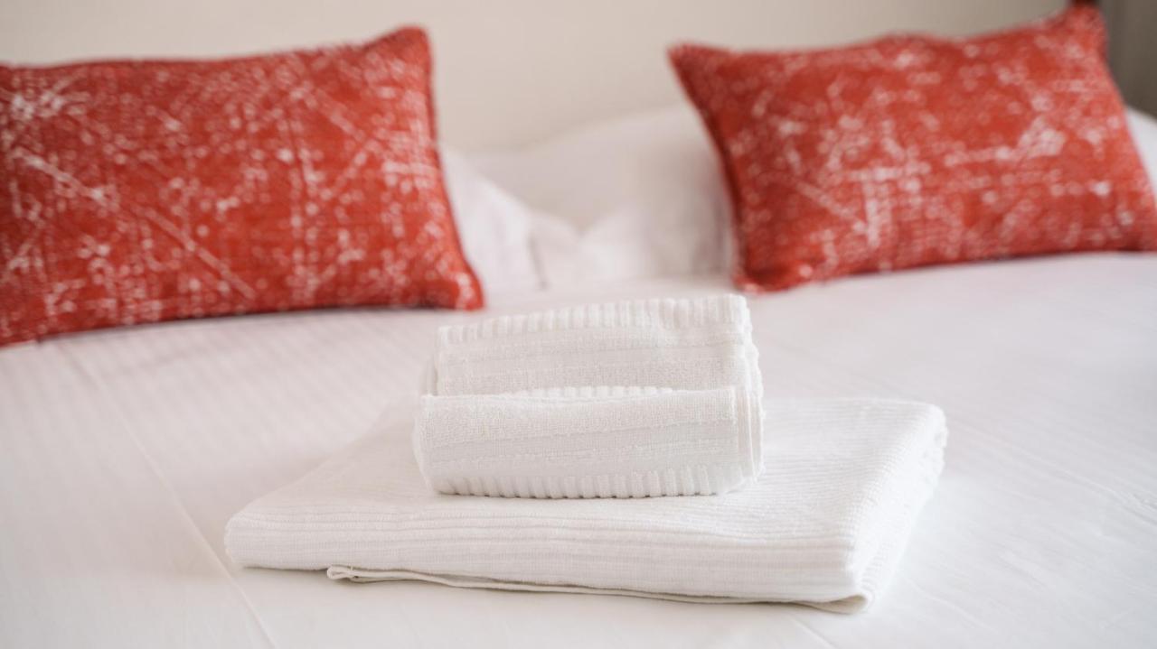 Welcomely - Affittacamere Seamphony Rooms Olbia Bagian luar foto