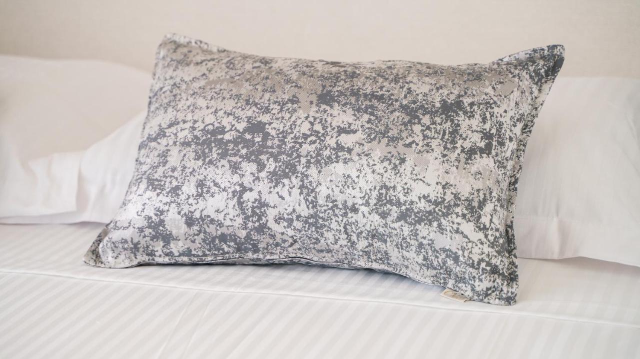 Welcomely - Affittacamere Seamphony Rooms Olbia Bagian luar foto