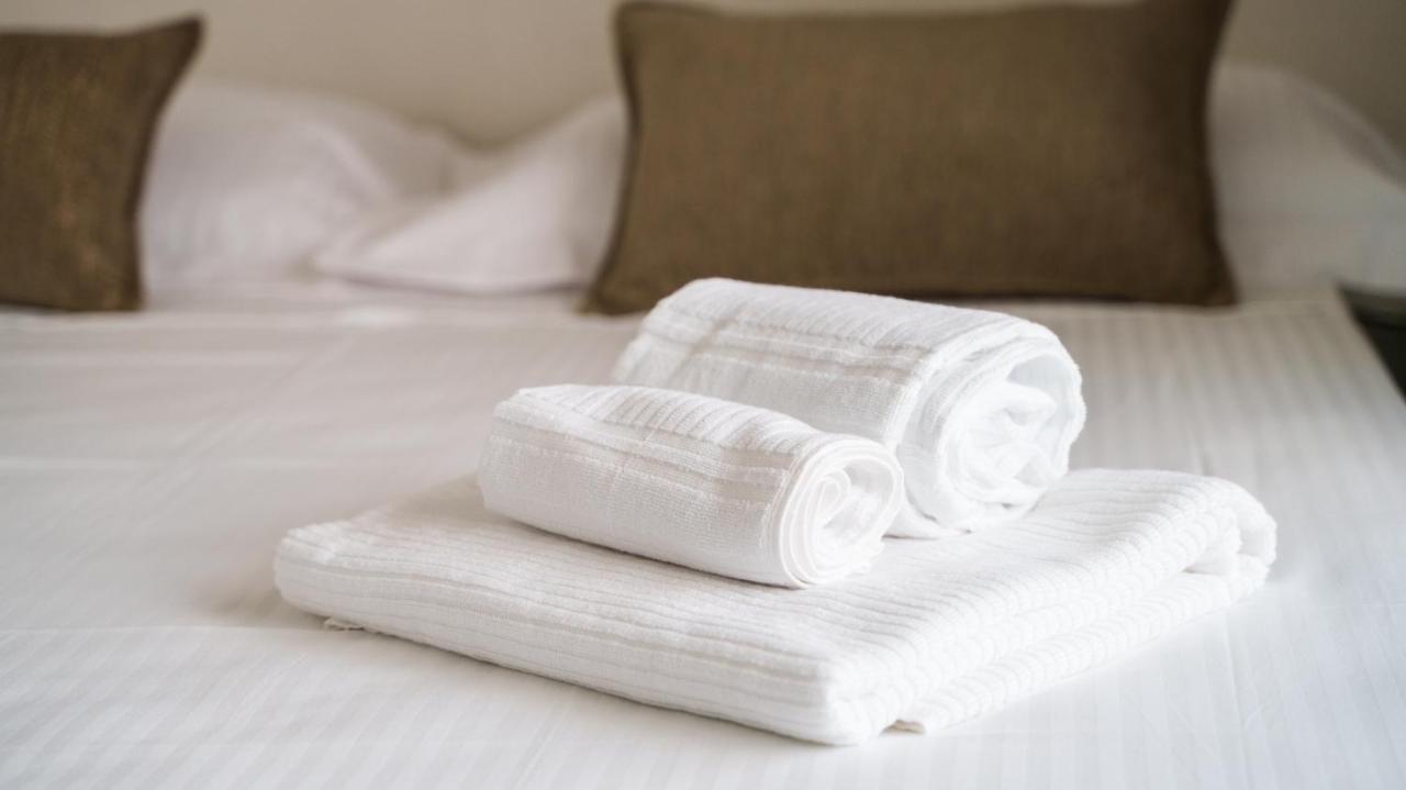Welcomely - Affittacamere Seamphony Rooms Olbia Bagian luar foto
