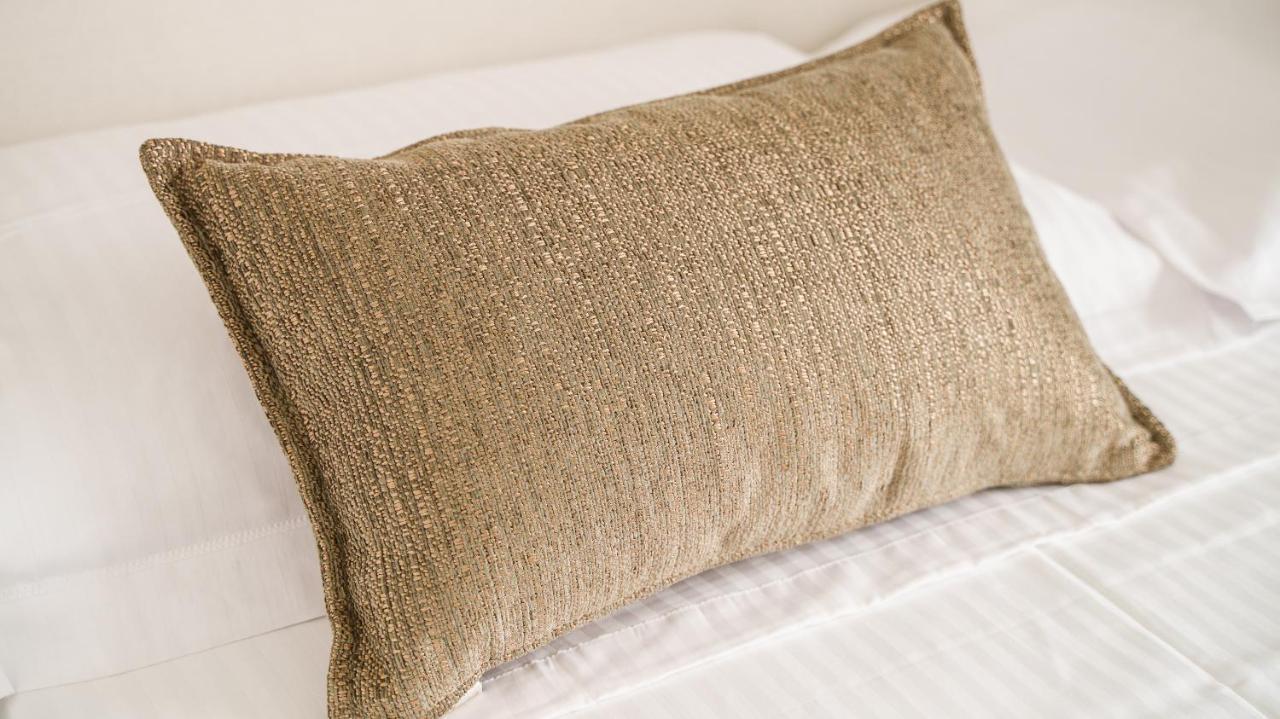 Welcomely - Affittacamere Seamphony Rooms Olbia Bagian luar foto