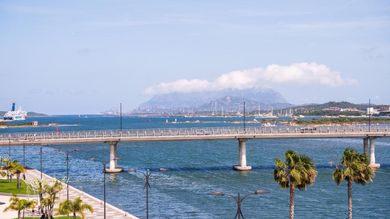 Welcomely - Affittacamere Seamphony Rooms Olbia Bagian luar foto