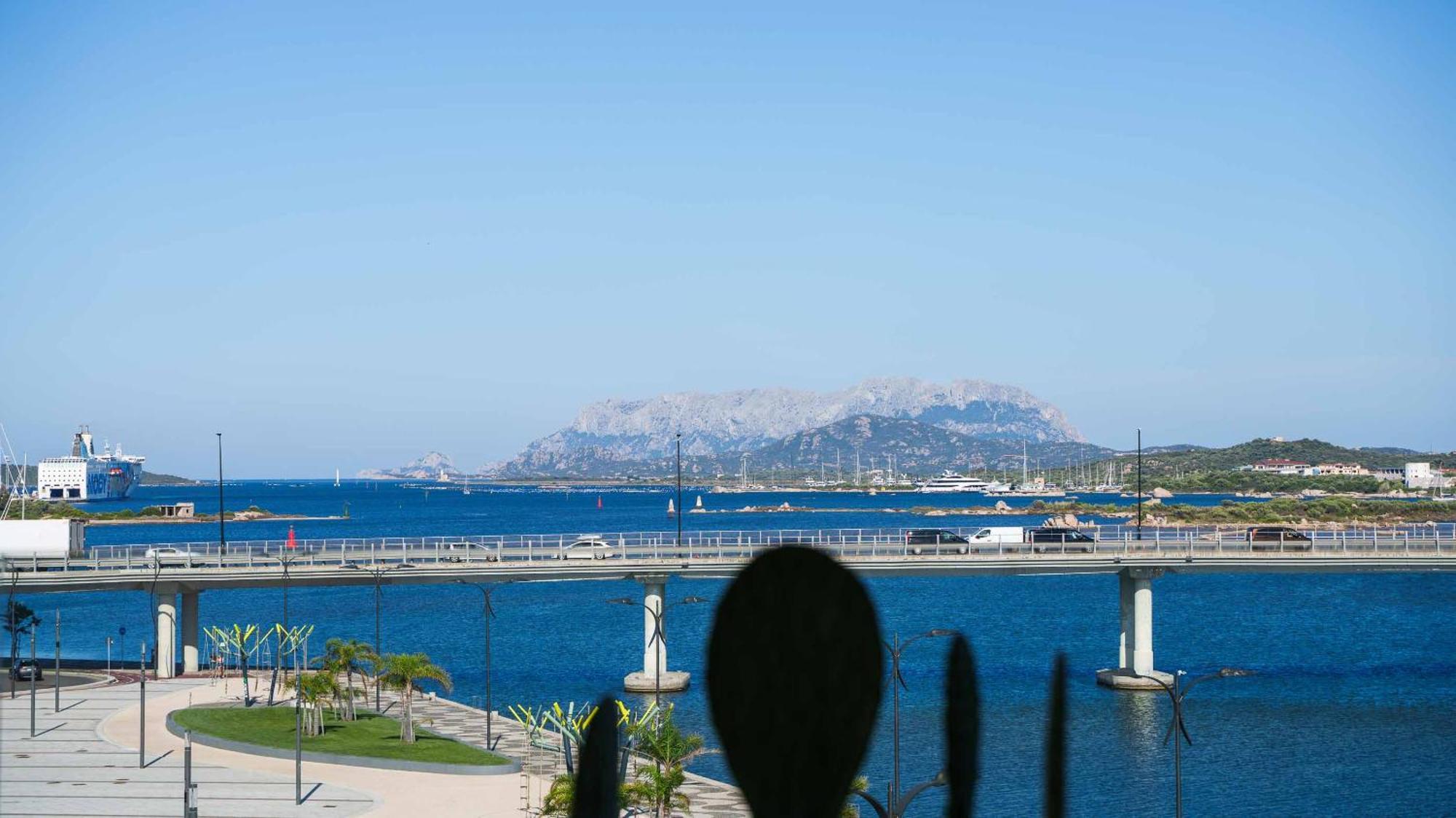 Welcomely - Affittacamere Seamphony Rooms Olbia Bagian luar foto